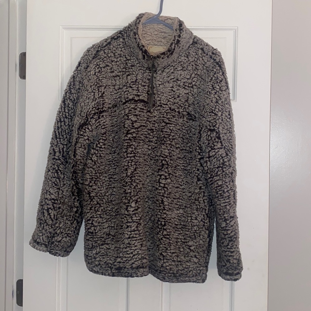 Fuzzy oversized quarter zip up